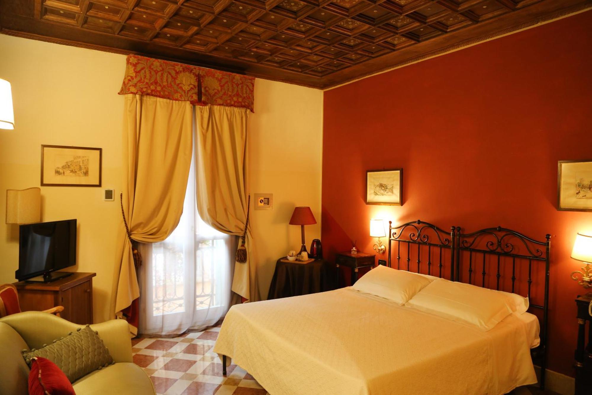 Albergo Delle Drapperie — Photos 1